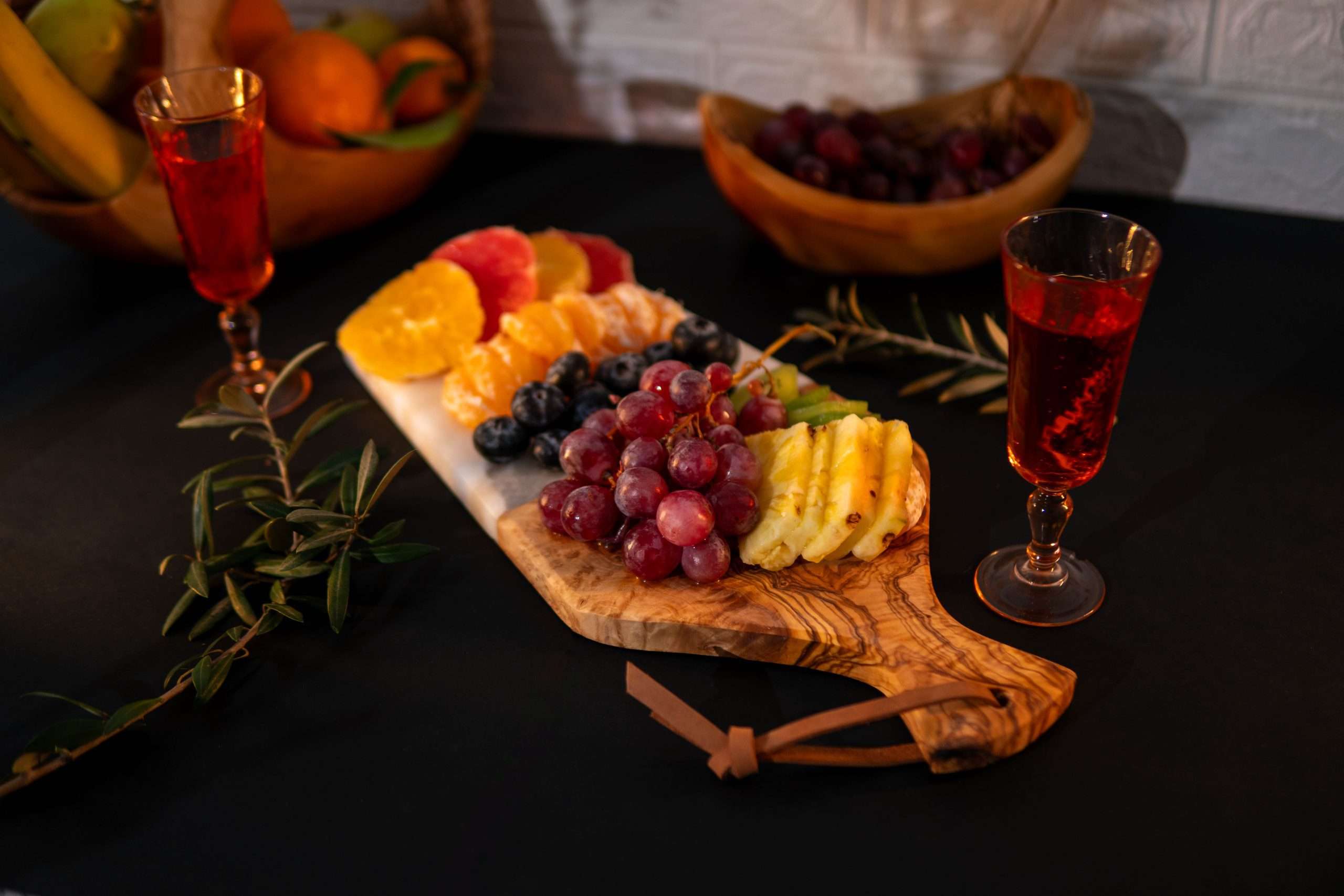 Marble and Wood Cutting Board with handle